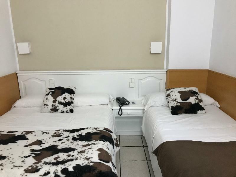 Hotel Pitiusa Andorra la Vella Luaran gambar